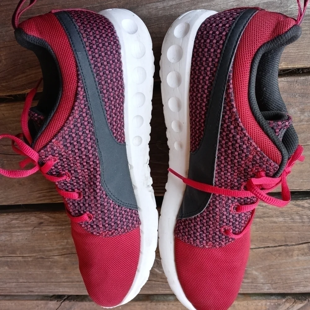 PUMA 188150-04 CARSON RUNNER MAROON BURGUNDY GARNET RED SHOES SIZE men's 12. 164